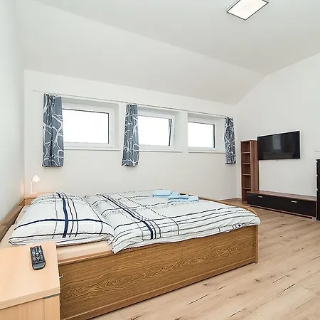 Zlata Vyhlidka Guest house 3*